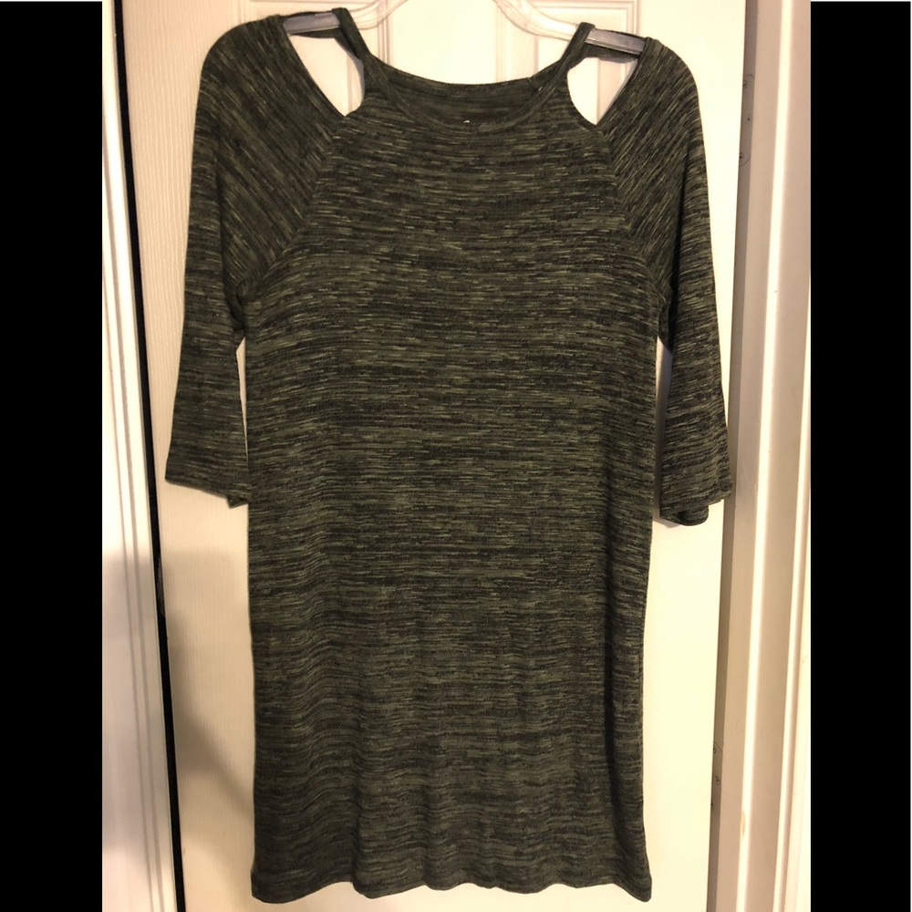 Haunted green dress